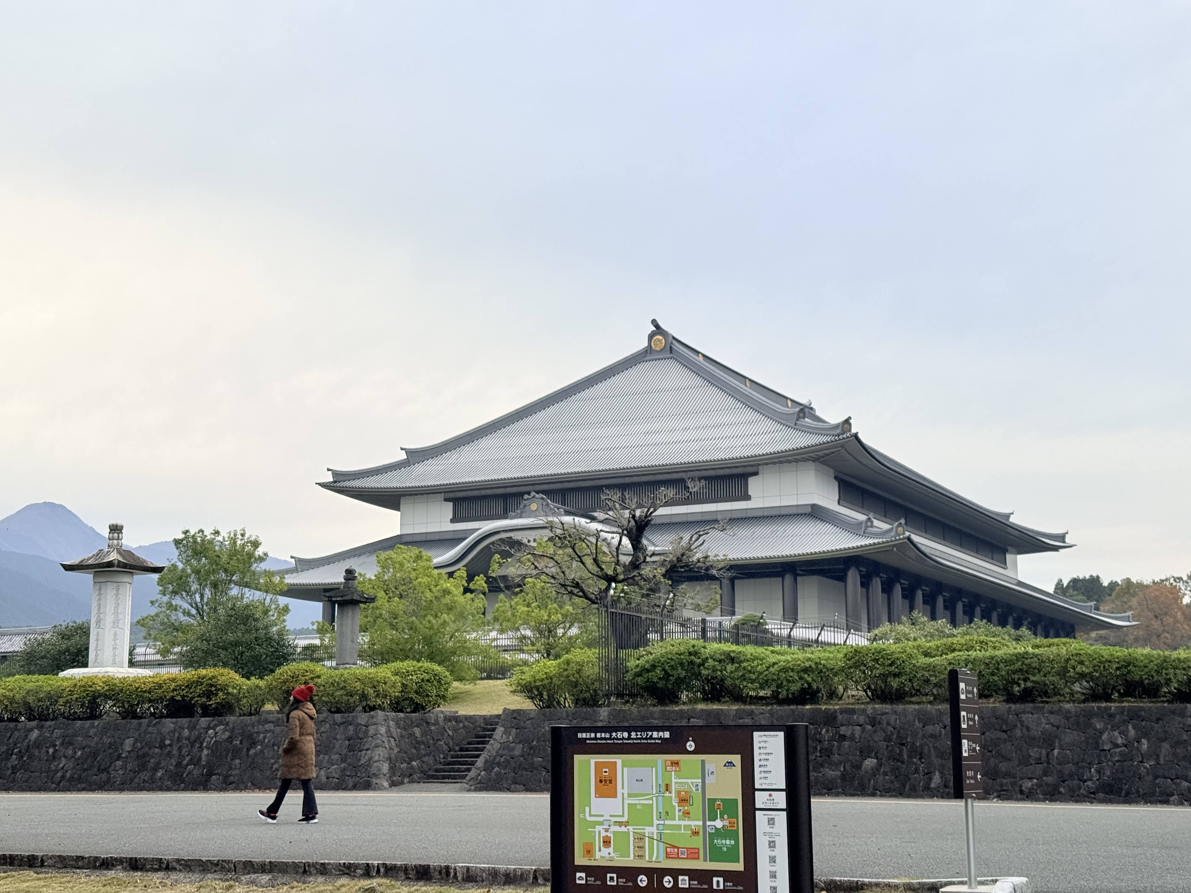 Head Temple Architecture